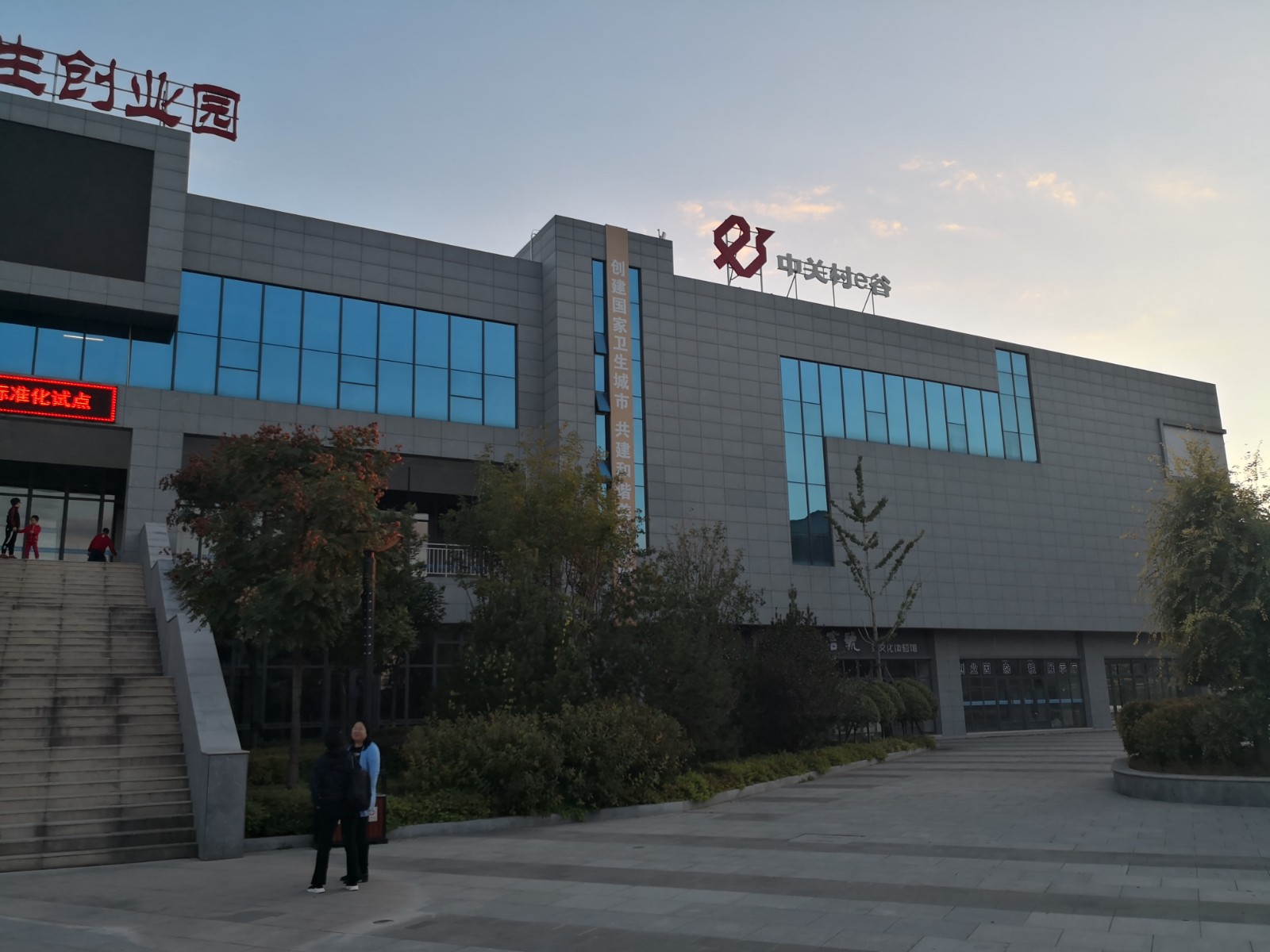 1749018894630249.jpg 1749018894630249.jpg